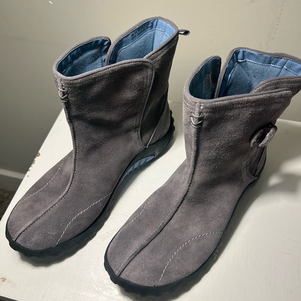 Privo Charcoal Suede Winter Boots